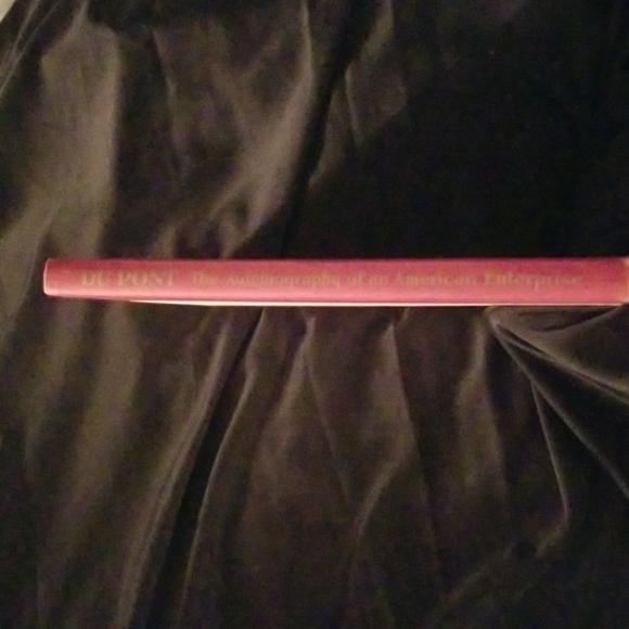 Du Pont The Autobiography of an American Enterprise Book - Picture 4 of 16